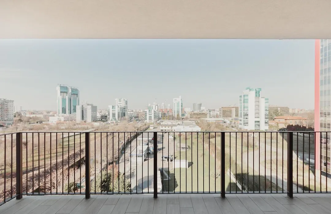 Gohost - Modern And Bright Apartments With Terrace And Balcony-1